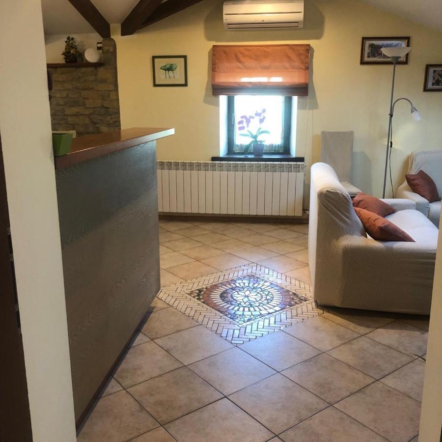 Apartman Villa Romana 그로즈냔 외부 사진