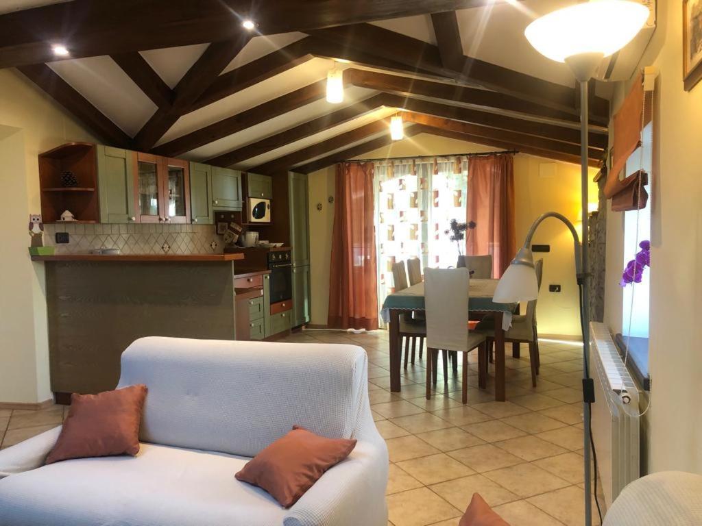 Apartman Villa Romana 그로즈냔 외부 사진
